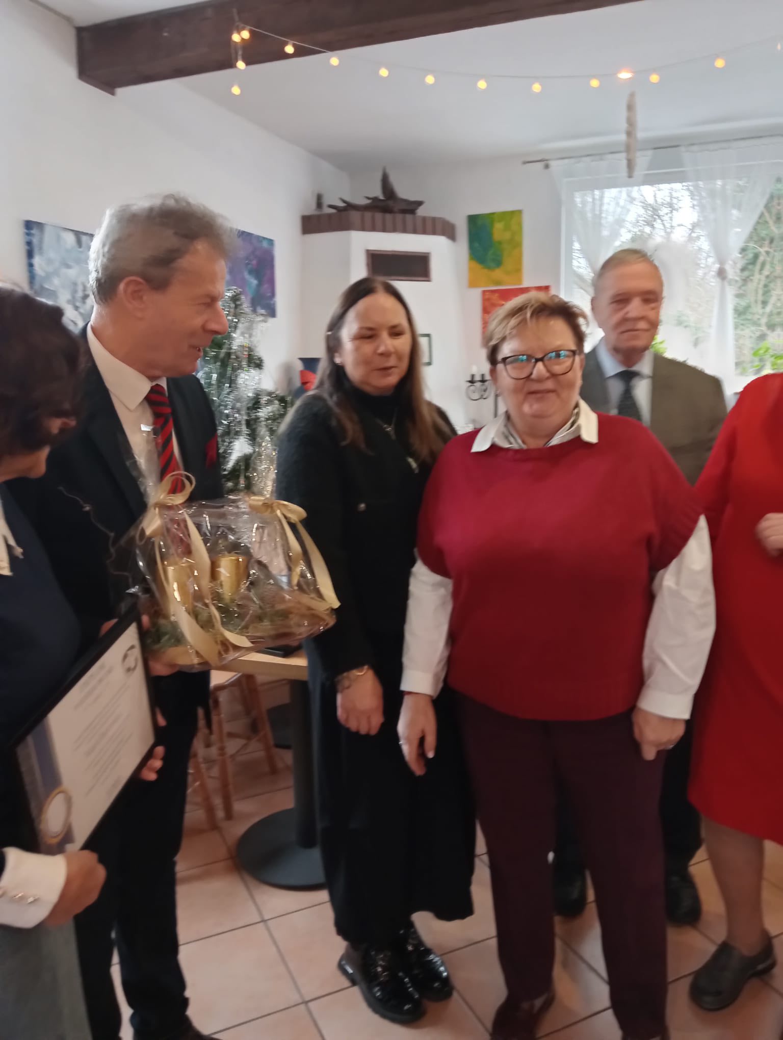 593335282_882983527399319_8985052435991196670_n